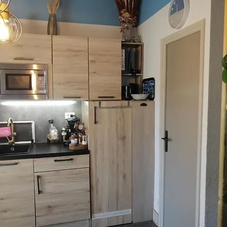 De Charme A 300 M De La De Santa Giulia *