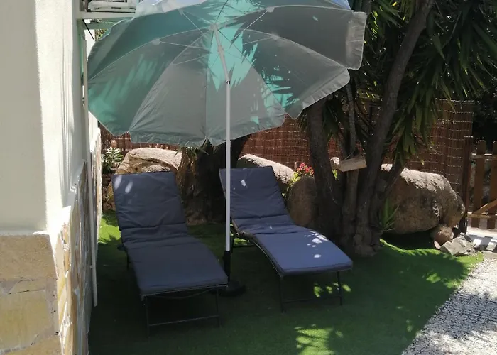 De Charme A 300 M De La De Santa Giulia בית נופש